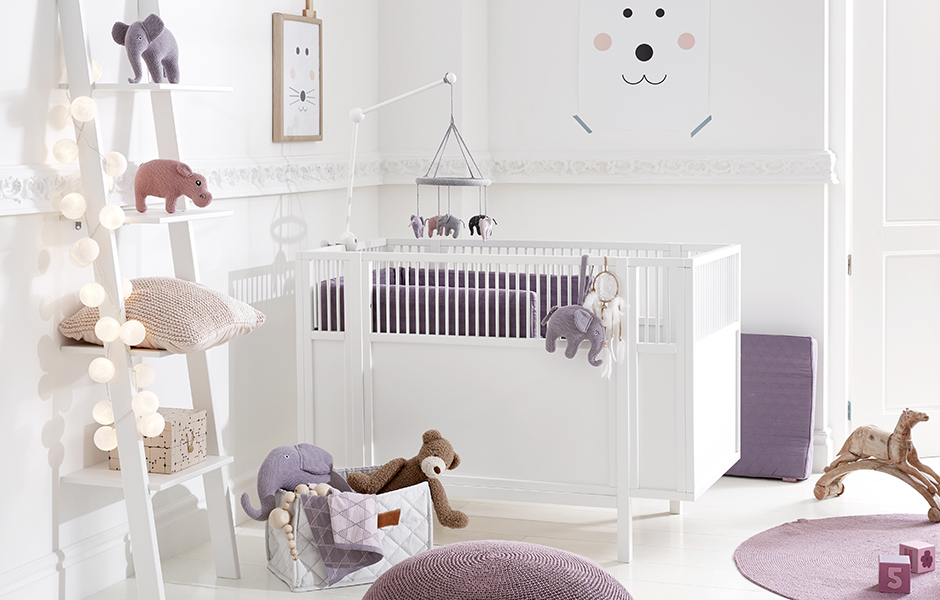 BABY COT-WHITE